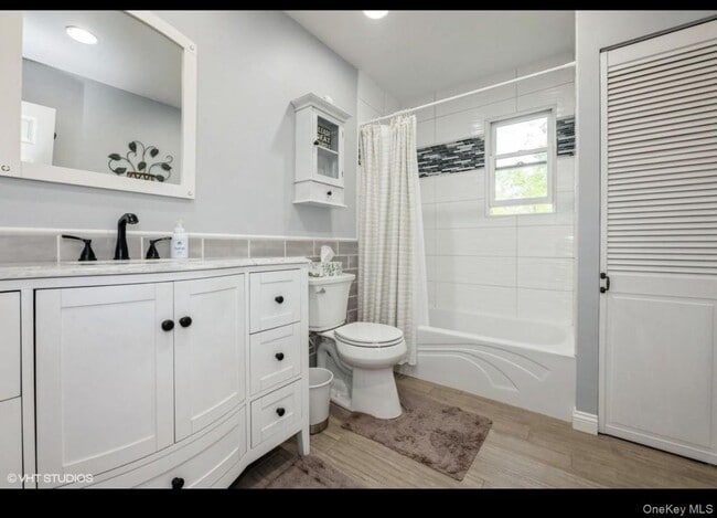 Photo - 27 Lowell St