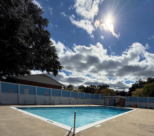 Kingstown Apartments