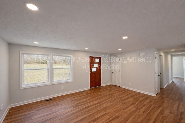 Photo - 13428 Ladysmith Rd