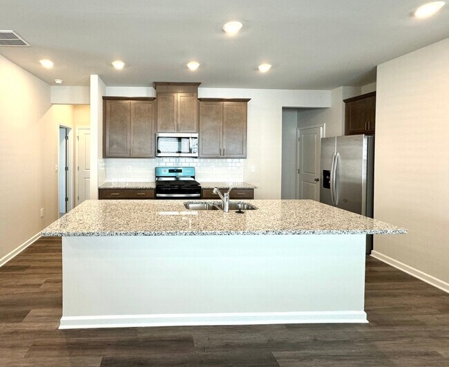 Photo - 2327 Whitworth St