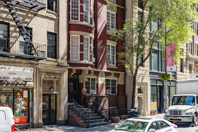 Photo - 21 East 21st Street