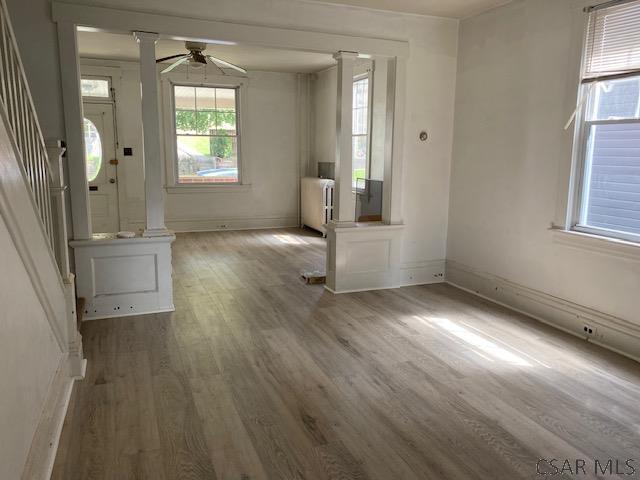 Photo - 715 Linden Ave