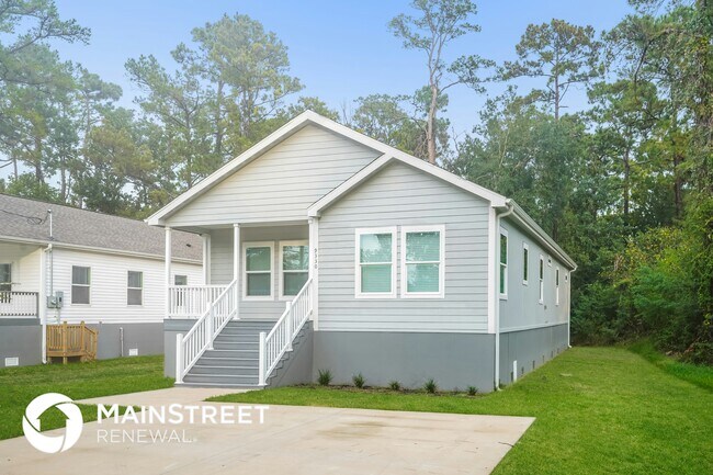 Photo - 9330 Crestview Dr