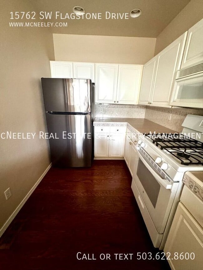 Photo - 15762 SW Flagstone Dr