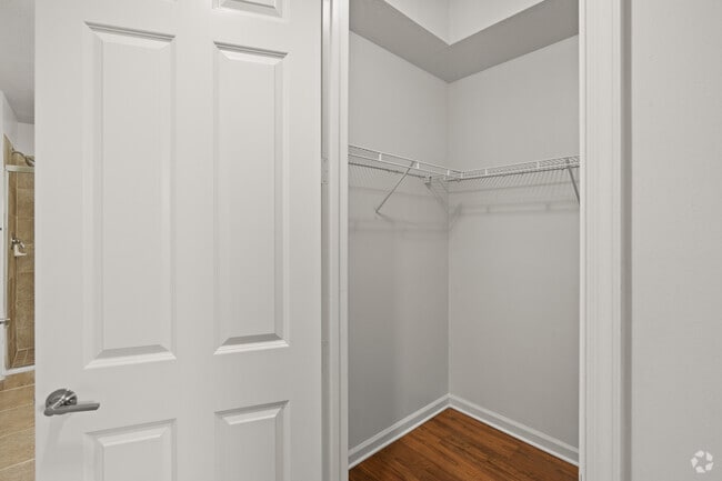 3BR, 2BA - 1,588SF - Primary Bedroom Cloest