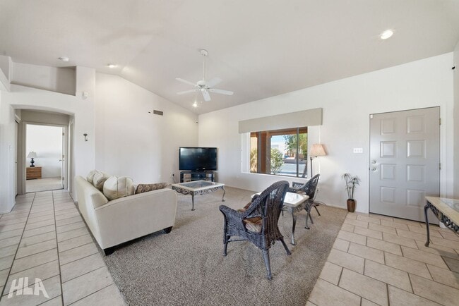 Photo - 10390 Fairway Dr