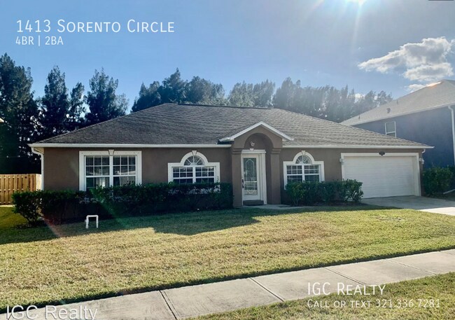 Beautiful 4 bedroom 2 bath home in a gated... - Beautiful 4 bedroom 2 bath home in a gated...