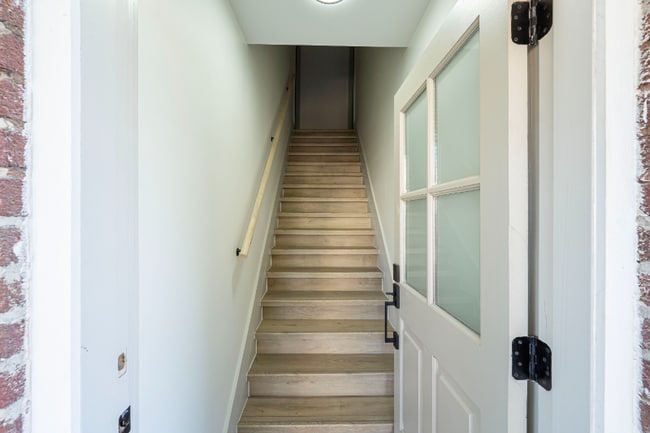 Photo - 605-607-607 S Champion Ave Unidad 607 1-2