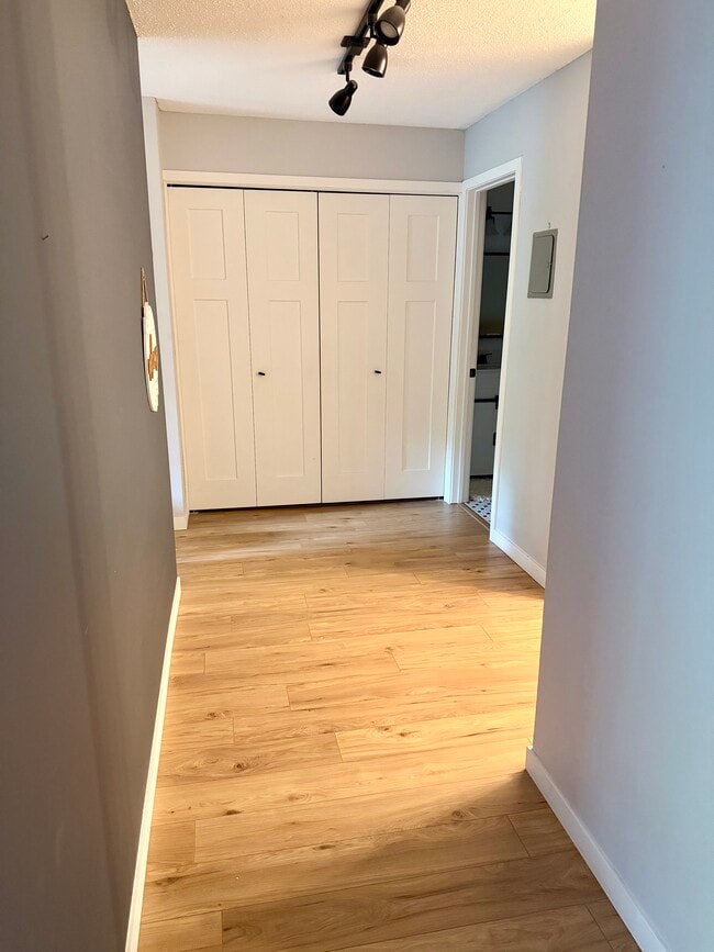 Photo - 5627 Green Circle Dr Unit 5627 Green Circle Dr Apt 319