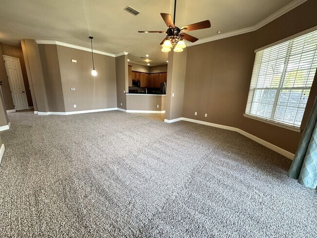 Photo - 3BR/3BA Eagle Harbor Condo w/ Garage