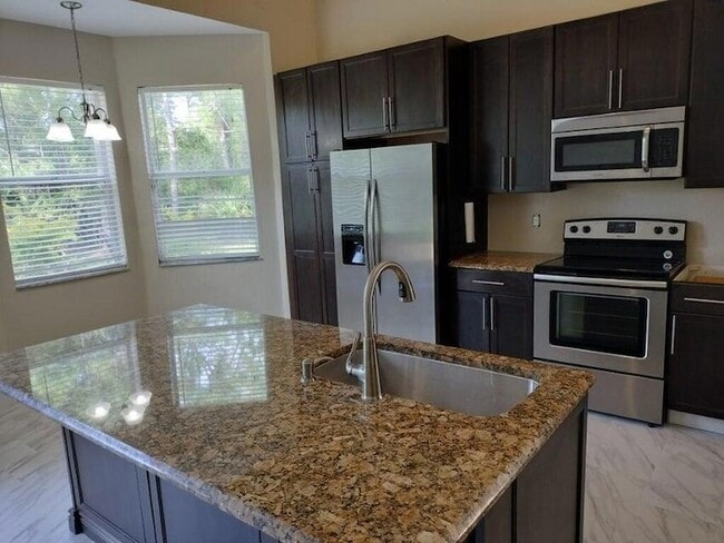 Photo - 5671 Sunberry Cir