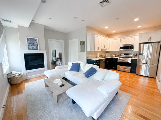 Photo - 345 W Broadway Condo Unit 1