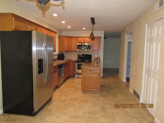 Photo - COUNTRY CLUB HEIGHTS AREA!!