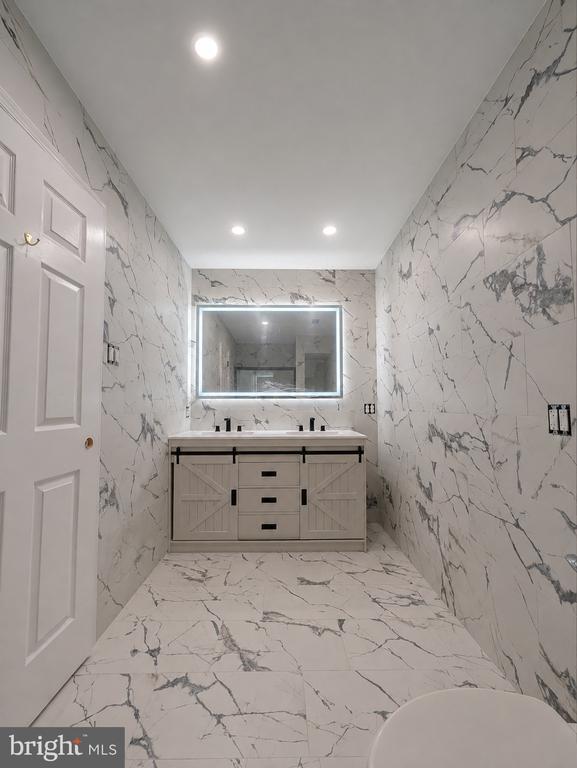 Photo - 810 Diamond Dr Unit 810