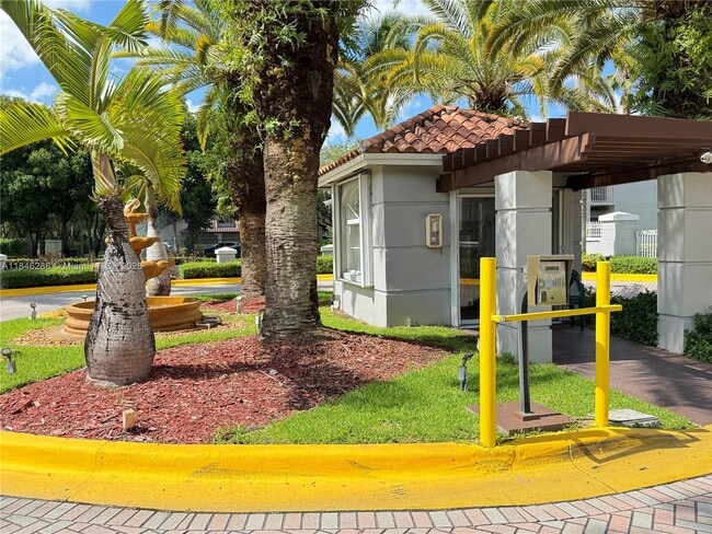 Photo - 4764 NW 114th Ave Unidad 202