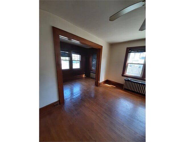 Photo - 179 sherwood ave