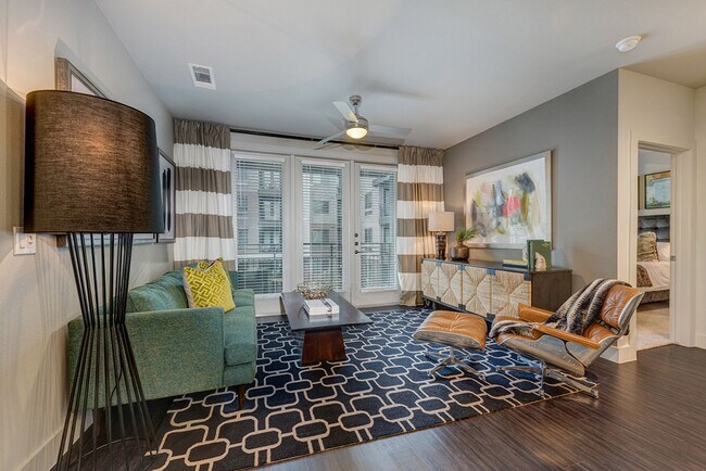 Photo - Berkshire Auburn