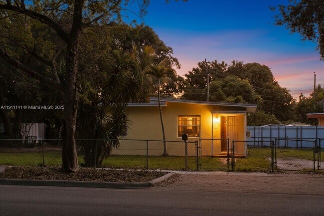 Building Photo - 12450 NW 13th Ave