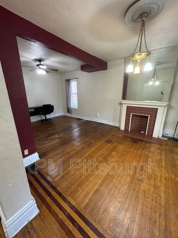 Photo - 5434 Baywood St