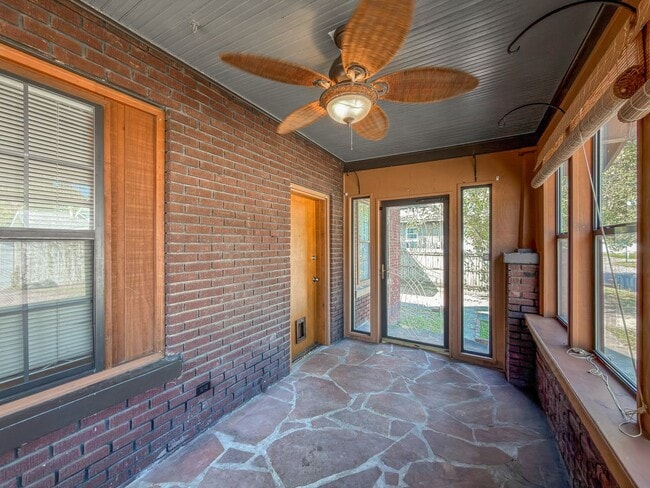 Photo - * Move-In Special * Charming Fort Smith Ho...