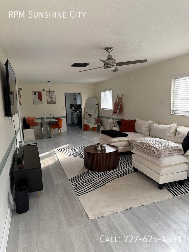 Photo - 5865 37th Ave N