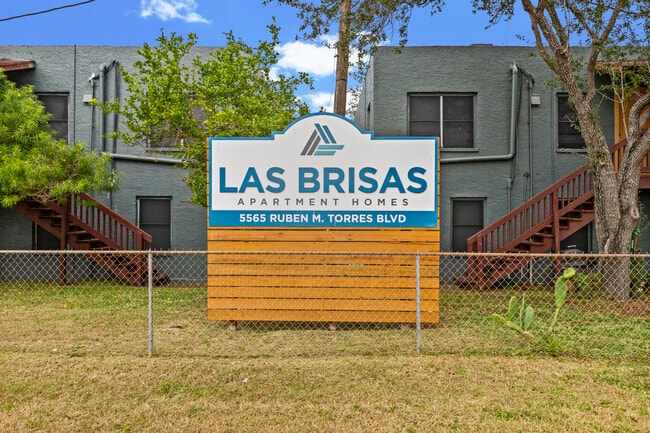 Las Brisas - Las Brisas Apartments