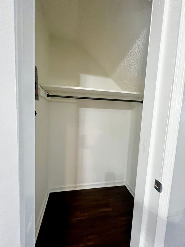 Photo - Overton Square Neighborhood Spacious 1bd/1ba!