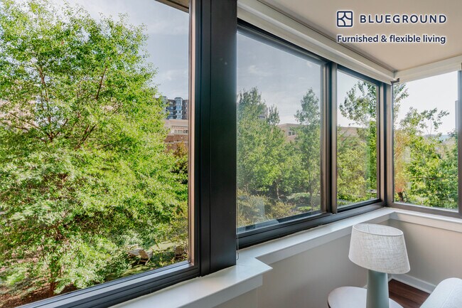 Photo - 1510 Clarendon Blvd Unit FL5-ID1147