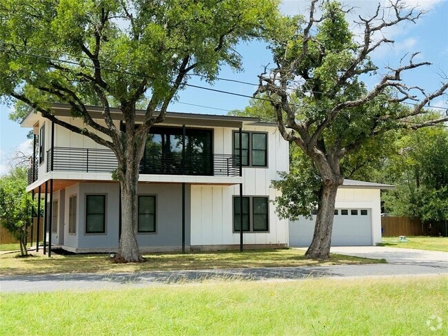 Building Photo - 6308 Hudson Bend Rd Rental