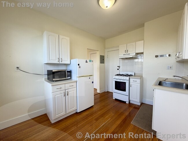 279 Harvard St Unit 43