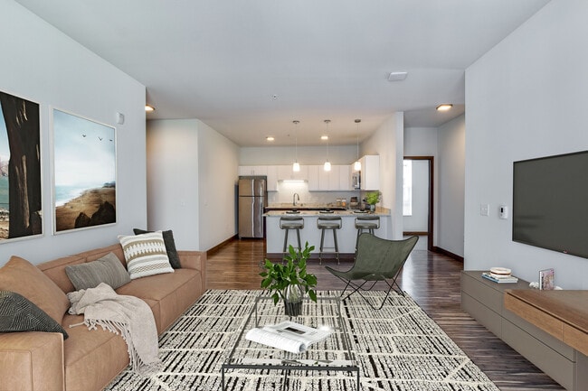 DSC_0022 HDR3 -_+ - 700 East Apartments