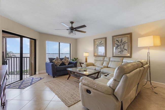 Building Photo - 4019 SE 20th Pl Unit ID1248103P Rental
