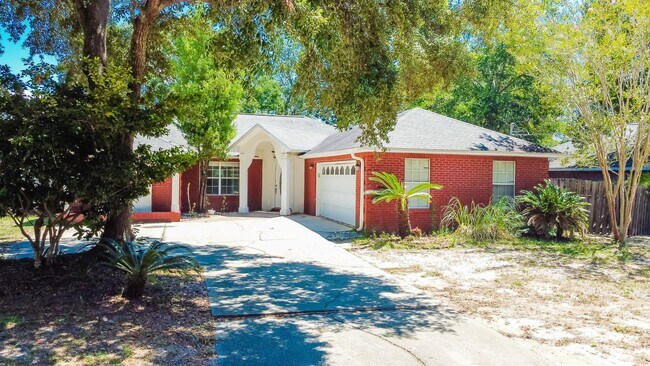 Photo - 3146 Live Oak St