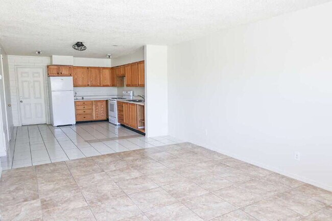 Photo - 3701 N 9th Pl Unidad #9