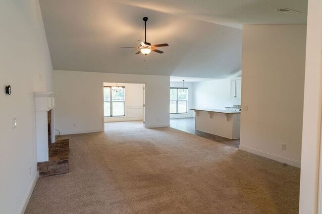 Photo - 1394 Hardigree Rd