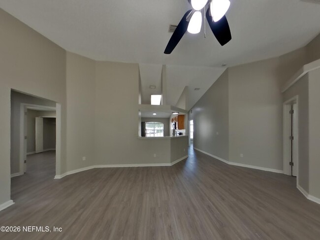 Photo - 1330 Summerbrook Dr