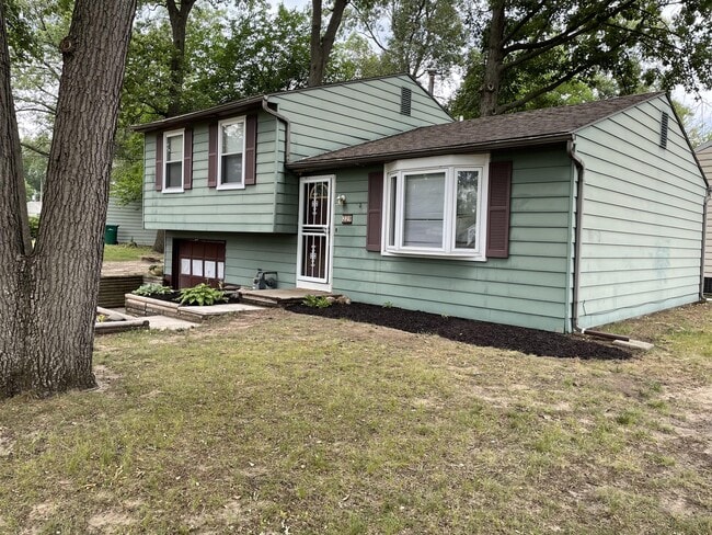 Photo - 229 Danesmoor Rd