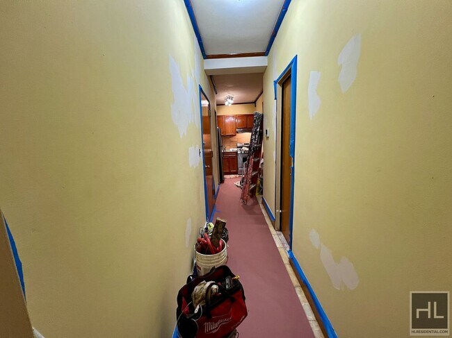 Photo - Spacious Studio Apartment In Prospect Heights Across The Street From Brooklyn Museum Unit 1R