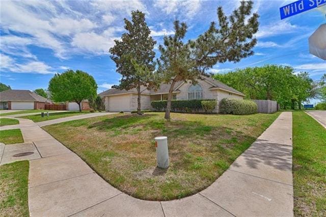 Photo - 502 Wild Springs Dr