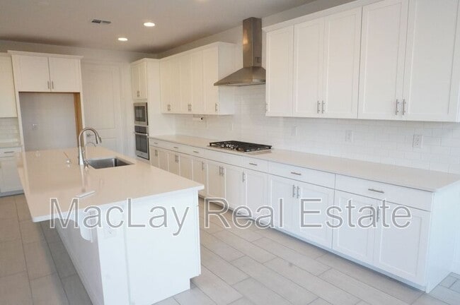 Photo - 40562 W Michaels Dr