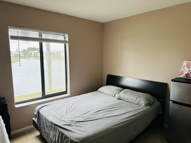 Photo - 1110 Green Pine Blvd Unit B2