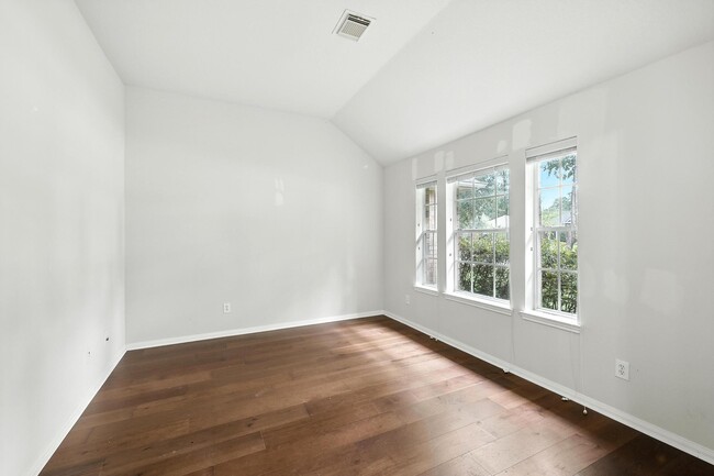 Photo - 14411 Gadshill Cir