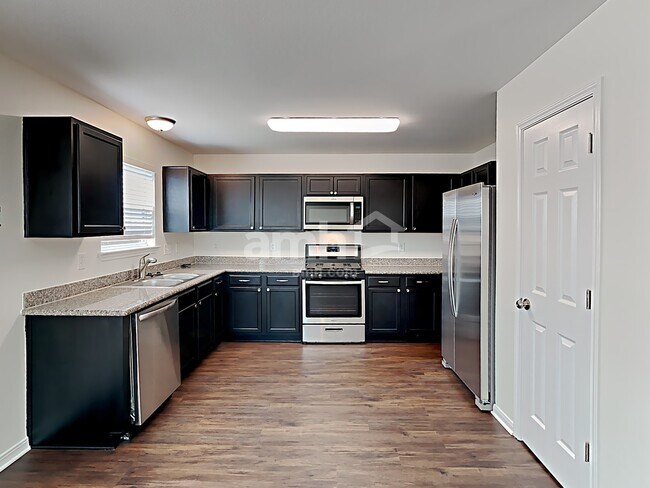 Photo - 18011 Shallow Leaf Ln