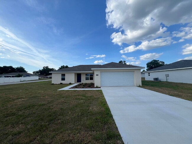 Photo - ***MOVE-IN SPECIAL NO APPLICATION FEES****...