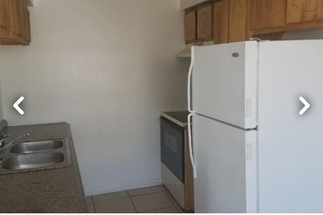 1323 Reservoir Ave Unit B-N-W Associates