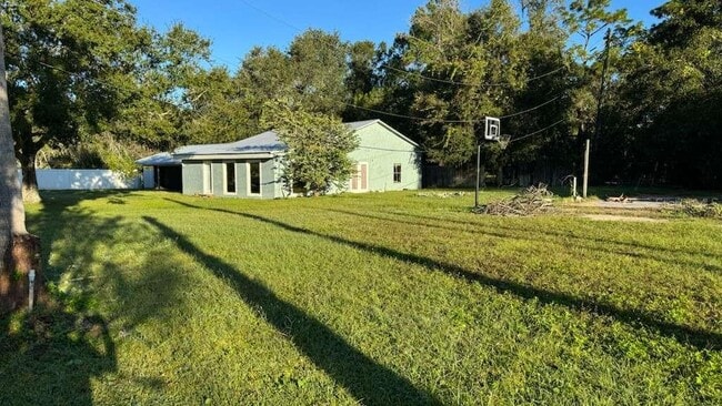 Photo - 289 Ashley St