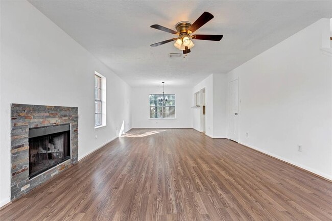 Photo - 13915 Dentwood Dr Casa