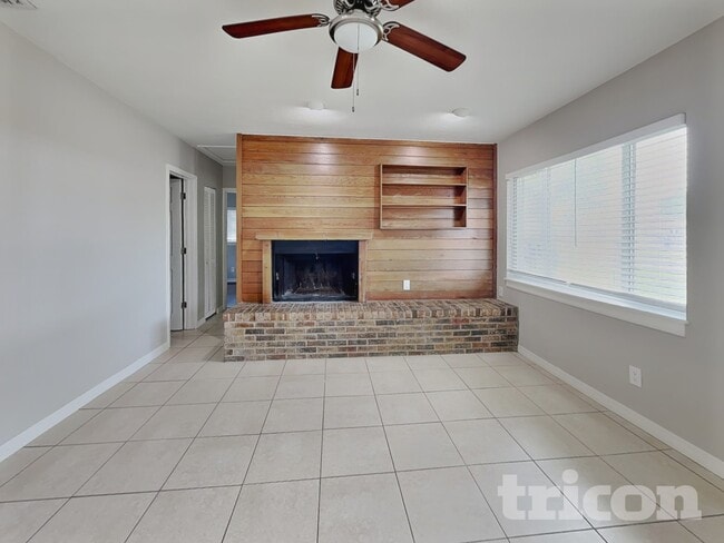 320 Rigel Rd