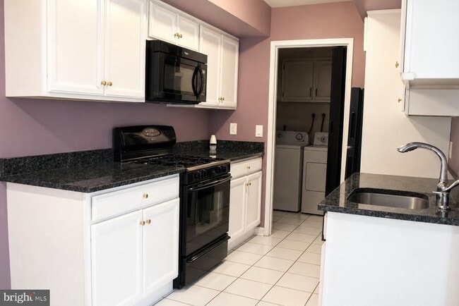 Photo - 316 Valley Forge Ct