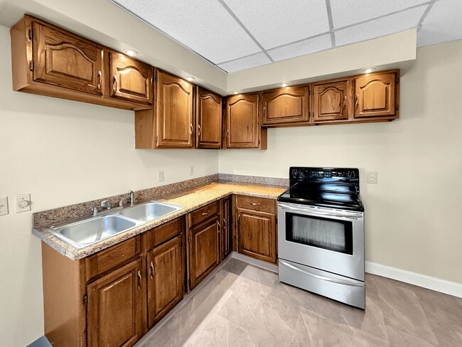 Photo - 1312-1314 Dewey Ave Unit 1314